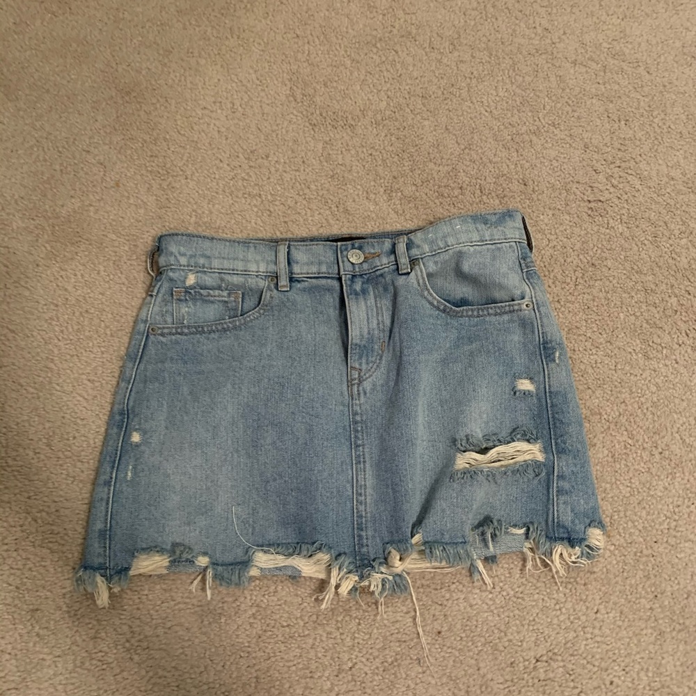 ✨SOLD✨Express Mid rise skirt